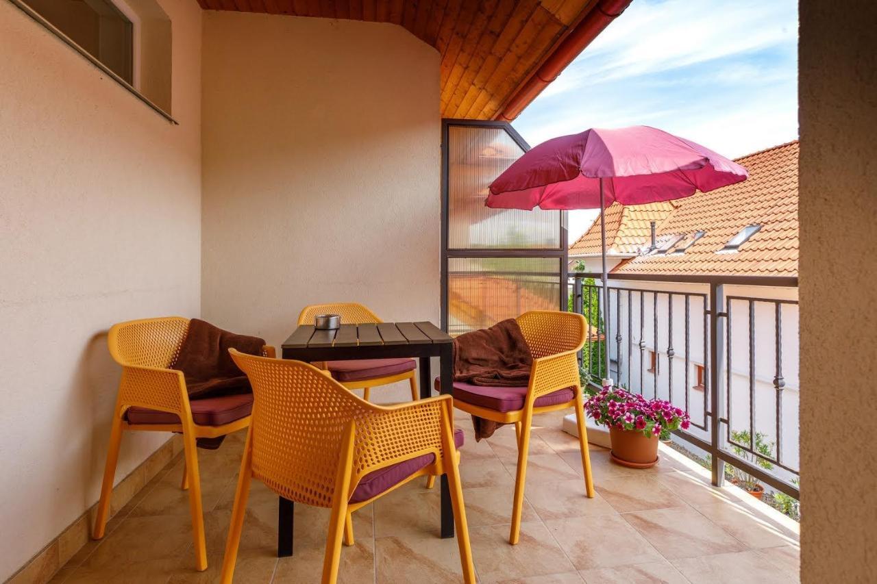 Andi Apartman Hévíz Екстериор снимка
