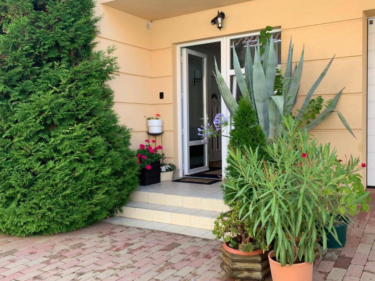 Andi Apartman Hévíz Екстериор снимка