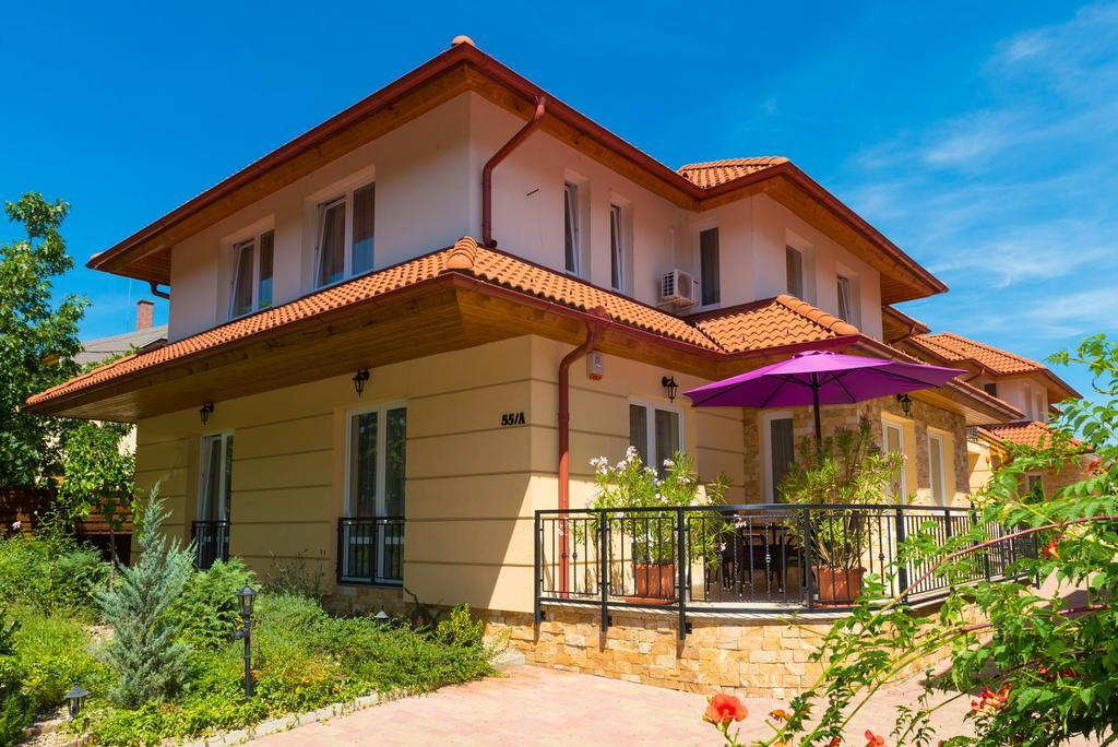 Andi Apartman Hévíz Екстериор снимка