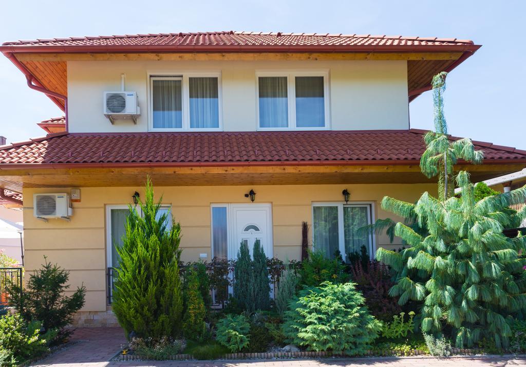 Andi Apartman Hévíz Екстериор снимка